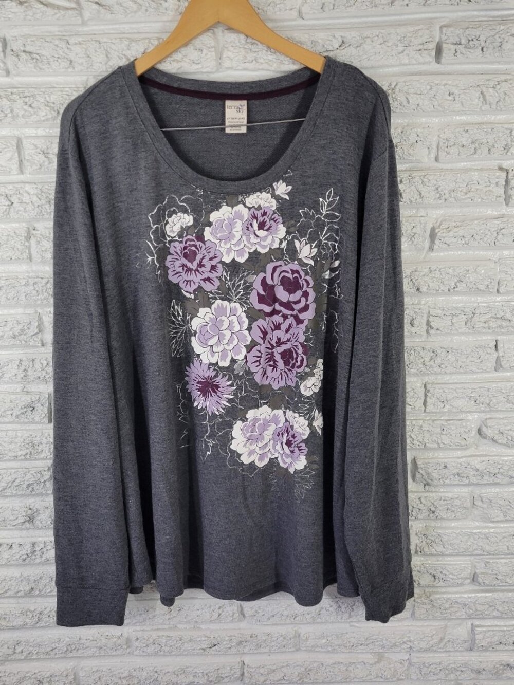 Terra & Sky Women's 4X Sweatshirt Gray Purple Floral Crew Neck Pullover FLO108XE